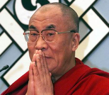 Dalai01.jpg (21458 byte)